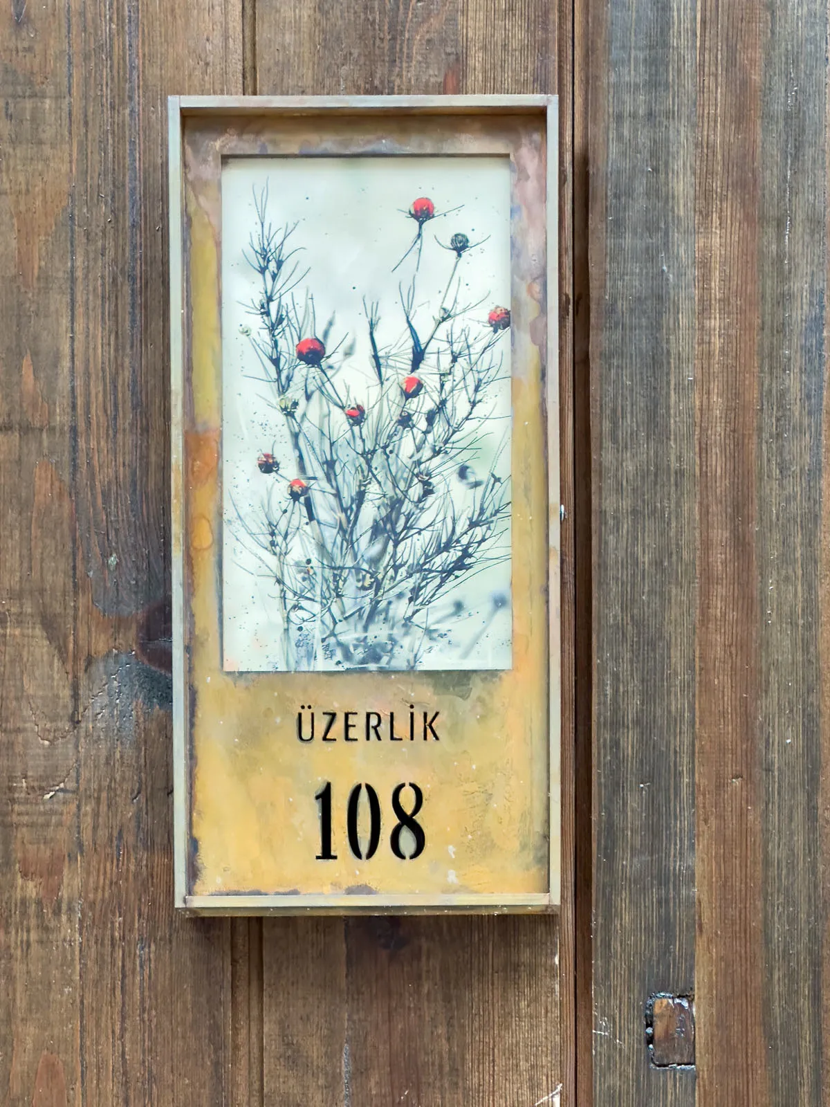 108 Üzerlik